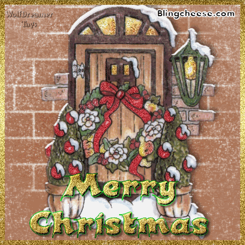 Новогодние открытки. Классическая анимированная рождественская открытка. Очень простая и добрая. На фоне красной кирпичной стены нарисована очень красивая дверь, украшенная к рождеству. А на пороге стоят две маленьких заснеженных ёлочки. Рядом с дверью висит фонарь, приветливо мигающий во тьме.